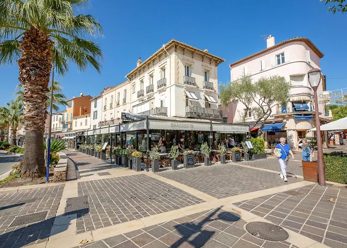 בית נופש Jolie By Interhome סן-מקסים